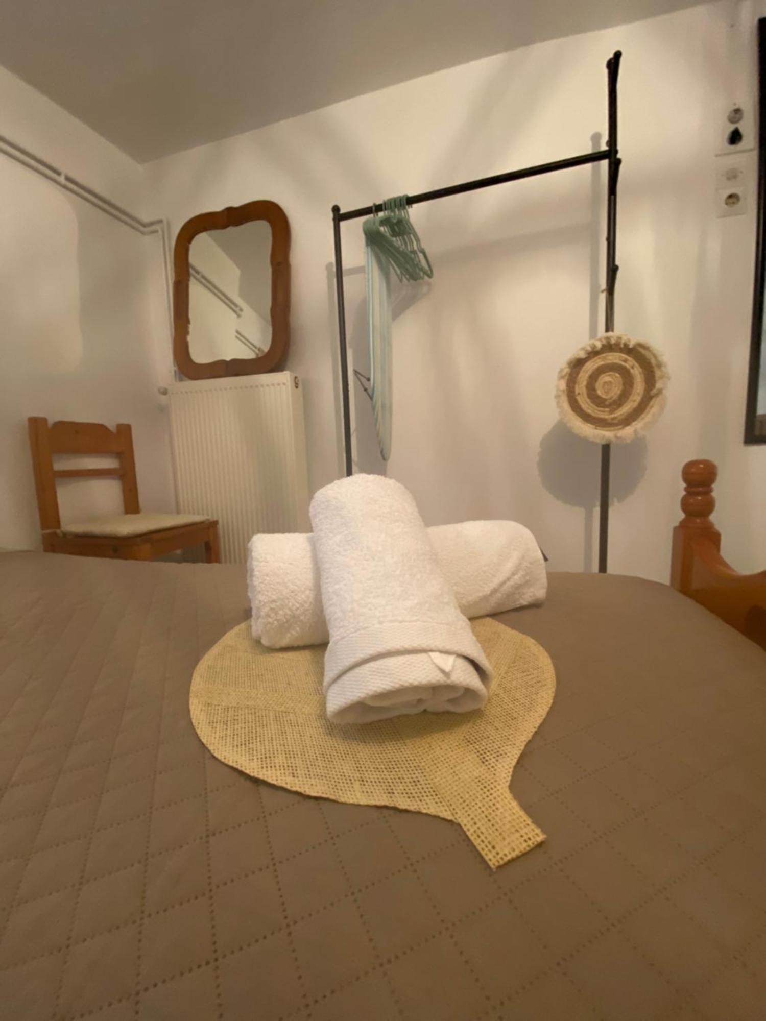 Studio Cleopatra Kanali  Exteriör bild
