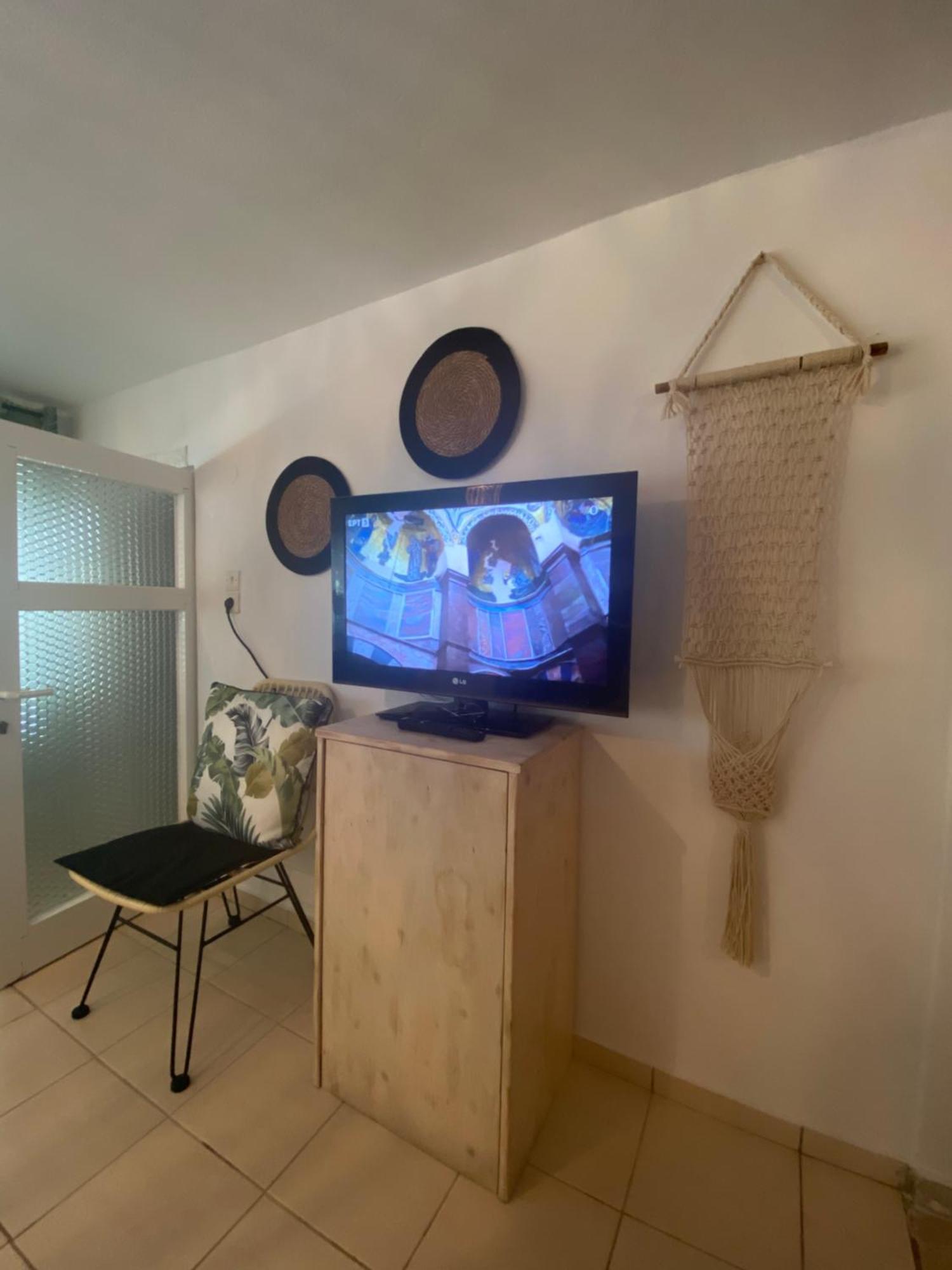 Studio Cleopatra Kanali  Exteriör bild